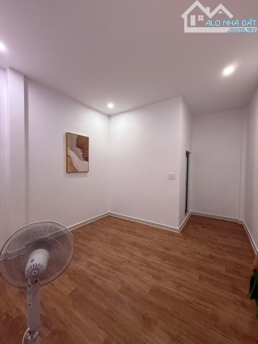 BÁN NHÀ LÂM THỊ HỐ, Q.12, HẺM XE HƠI THÔNG, DT 42 M2 × 2 TẦNG, GIÁ SIÊU RẺ, CHỈ 3.85 TỶ - 4