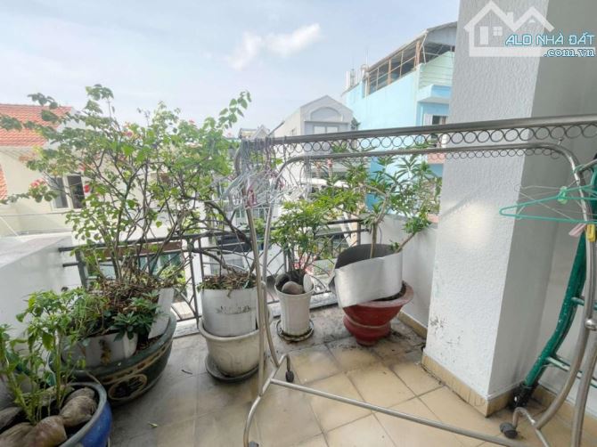 Dương bá trạc, quận 8, ô tô ngủ nhà,ngang hơn 5m ,4 tầng ,chỉ 11 tỷ - 4