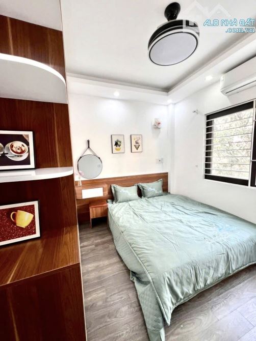 Oto tránh trước cửa - lô góc -  phố Tô Ngô Quyền - 40m2 - 4Tầng, MT 4m, Chỉ 9,99 Tỷ! - 4