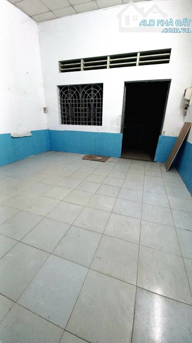 BÁN RẺ NHÀ ĐẤT TÂN PHONG, SỔ HỒNG THỔ CƯ ĐƯỜNG OTO GẦN CHỢ CÂY XĂNG 26 - 5