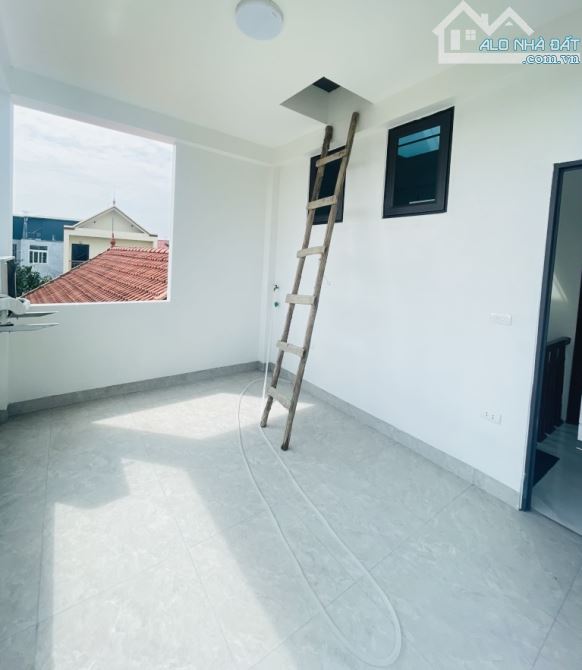 Liên Mạc- Bắc Từ Liêm- 5 Tầng Dân Mới Xây Đẹp ,Chắc Chắn DT 50m .5 Ngủ .Giá 5,8 Tỷ - 5