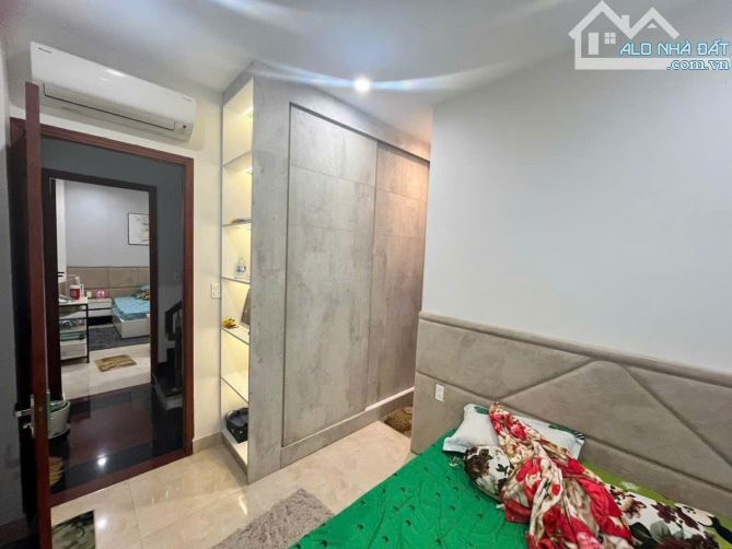 Bán Nhà gốc 2 mặt HXH Đề Thám, tương lai ra mặt tiền  4 tầng nhỉnh 14 tỷ - 5