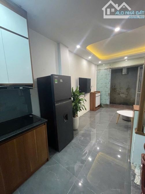 BÁN NHÀ LĨNH NAM 4TỶ 8 – TRUNG TÂM KHU VỰC - MT 3,1M – 21M2 - 5