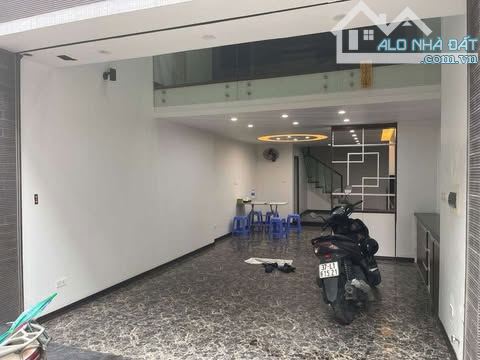 SIÊU HIẾM THẠCH BÀN MẶT NGÕ Ô TÔ TRÁNH KINH DOANH ĐỈNH 55M-5TẦNG-5MT.13.6 TỶ HÀNG HIẾM - 5