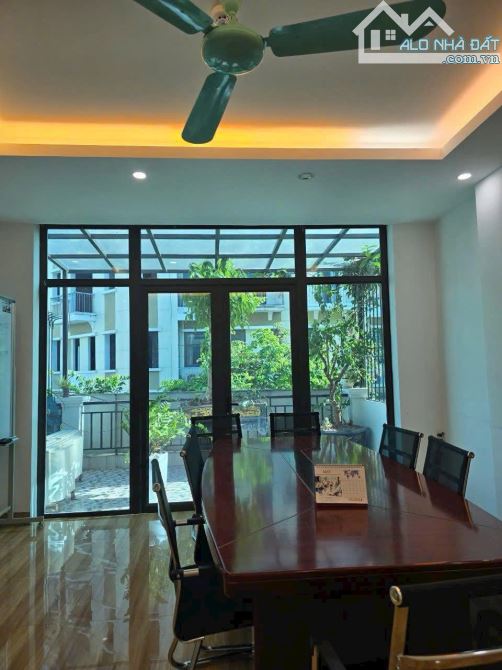Chính chủ bán biệt thự lô góc Khu đô thị mới Văn Quán Hà Đông 220m2, mặt tiền 30m, 36 tỷ - 5