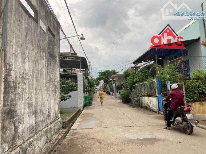BÁN ĐẤT 3 MẶT TIỀN 348M² – ĐƯỜNG TRỊNH HOÀI ĐỨC, CÁCH QL1A 50M – GIÁ CHỈ 2 TỶ - 5
