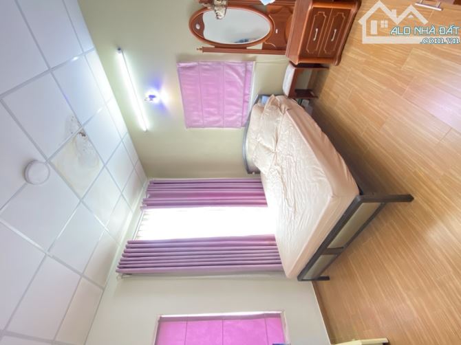 NHÀ ĐẸP - HẺM THÔNG TỨ TUNG - 6 PHÒNG NGỦ - 87M2 - CHỈ 9.x T.Ỷ - NGUYỄN VĂN NGHI, PHƯỜNG 7 - 5