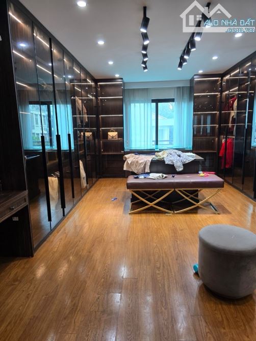 Bán nhà Huy Du, 60m2, 5 tầng, thang máy,ngõ thông, vỉa hè, ôtô tránh, an ninh tốt, H 19tỷ - 5