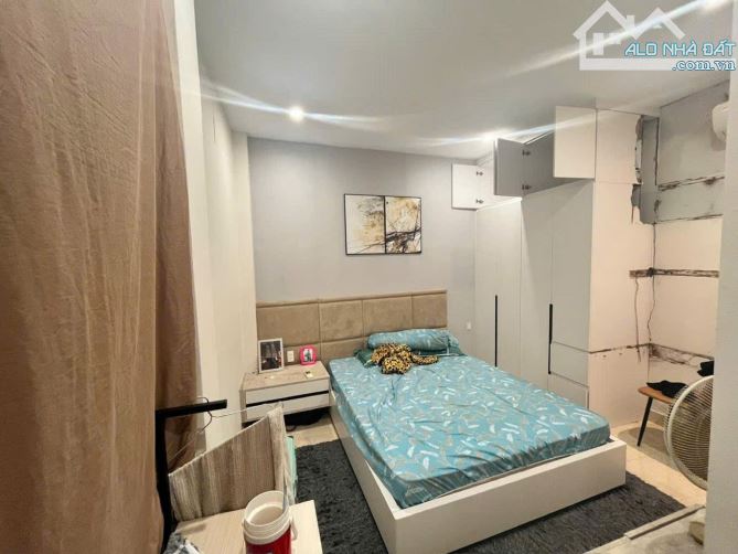 Bán Nhà gốc 2 mặt HXH Đề Thám, tương lai ra mặt tiền  4 tầng nhỉnh 14 tỷ - 6