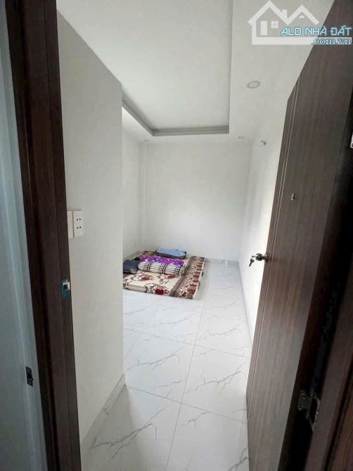 Kẹt tiền cần Bán đất 6x16 tặng căn nhà ngay Thới Tam Thôn Hóc Môn giá 630 triệu - 6