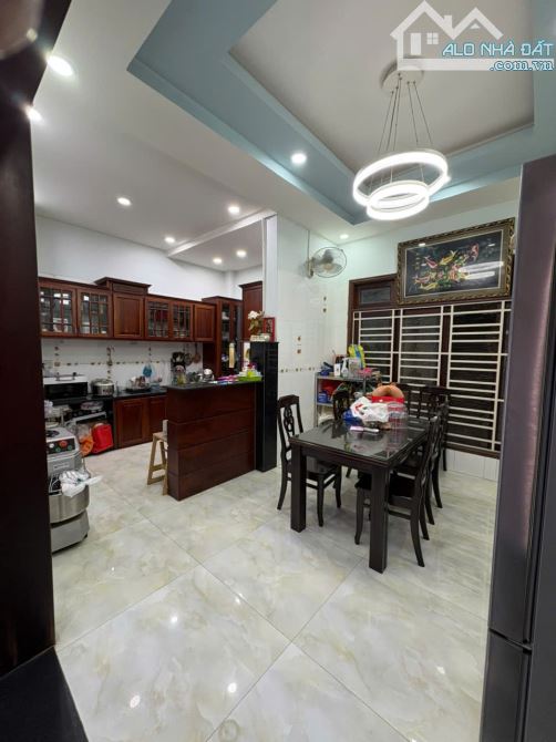 Bán nhà Biệt Thự 3 lầu MT đường Phạm Nhữ Tăng - 105.1m/2- 6m x 17.5m - 4PN 4WC F4 Q8 - 7