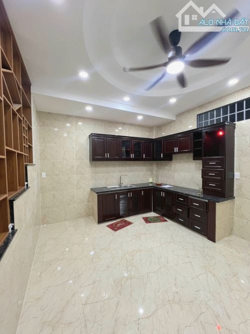 Ngang 6 tỷ - bán nhà đẹp 3 tầng 6PN - 91m2 - 4.8x20 - Hẻm Xe Hơi - Ngay Tô Hiệu, Phan Anh - 7
