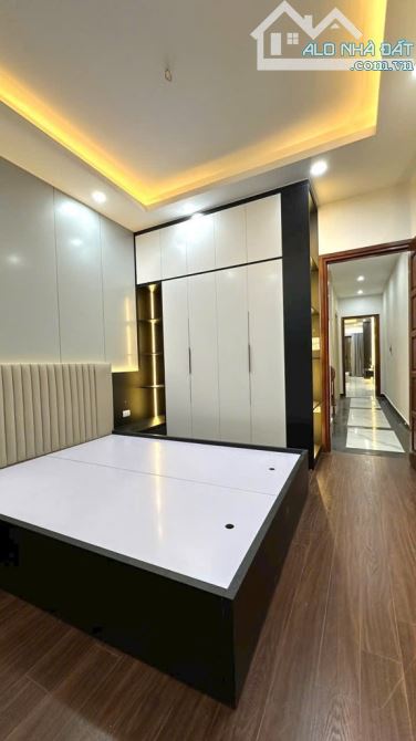 SIÊU PHẨM MINH KHAI - HAI BÀ TRƯNG - DIỆN TÍCH 78M 5 TẦNG THANG MÁY NHÀ MỚI Ở LUÔN. - 8