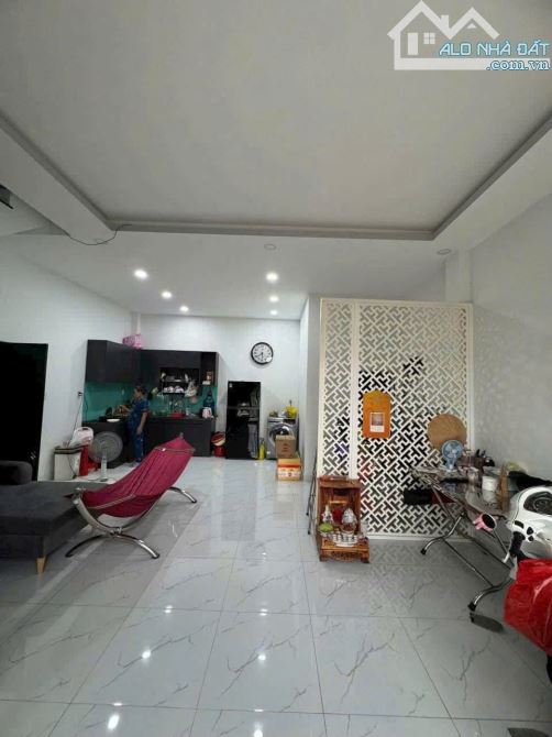 Kẹt tiền cần Bán đất 6x16 tặng căn nhà ngay Thới Tam Thôn Hóc Môn giá 630 triệu - 8