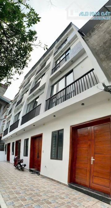 Cho thuê nhà Nguyễn Sơn, Long Biên 14 triệu, 5 tầng,3pn, full NT, Ô TÔ đỗ cổng, KD online - 8