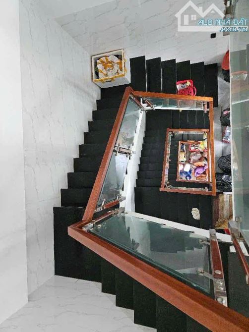 Bán nhanh nhà 4 tầng mới xây 2 mặt tiền Ngô Quyền trung tâm Sơn Trà - Vị trí đẹp - 60m2 - 9