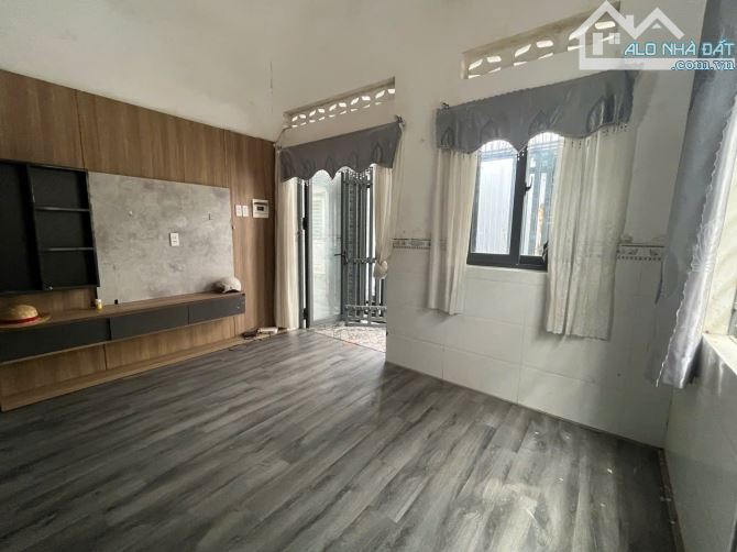 Nhà đẹp cần bán, nhà 2 tầng K47 Huỳnh Ngọc Huệ, Quận Thanh Khê - 9