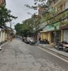 Bán nhà phân lô Hoàng Đạo Thành 65m2, 5 tầng, ô tô tránh, kinh doanh, chỉ 17.6 tỷ.