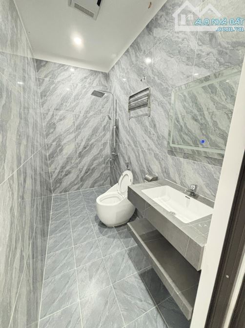 3 tầng mới xây ngõ ô tô để cửa - Cái Tắt - An Đồng gần ngã 5 Cơ Điện