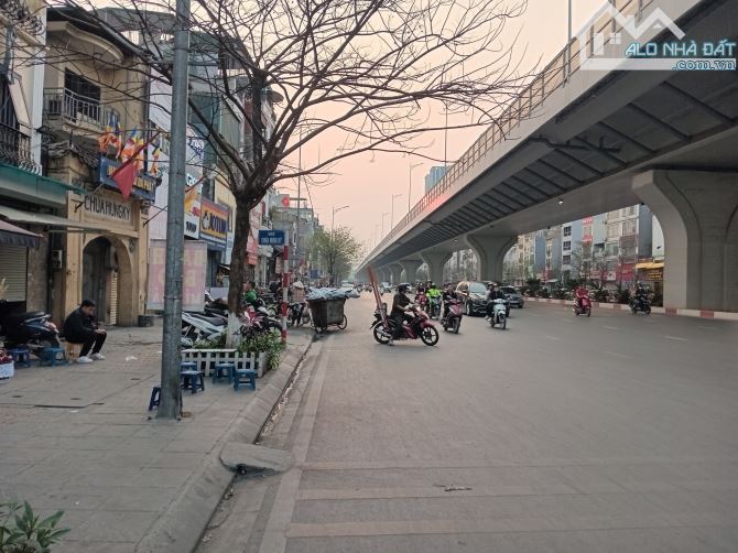 Bán nhà mặt phố Minh Khai - Vỉa hè rộng - kinh doanh sầm uất - 200m2 - MT 10m - 70 tỷ