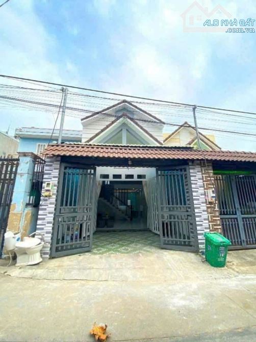 Nhà sổ riêng giá rẻ gần chợ Quang Thắng trảng dài