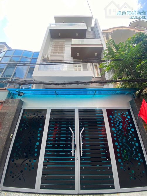 BÁN GẤP KHU VIP NHÀ GA T3 4 LẦU 6X15 Ô TÔ ĐẬU TRONG NHÀ TẶNG NỘI THẤT CHỈ 16.5TY
