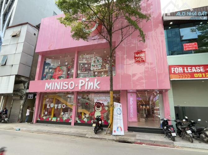 MẶT TIỀN 13M! MẶT PHỐ TÔN ĐỨC THẮNG 317M2, 3 TẦNG. THÔNG SÀN.
