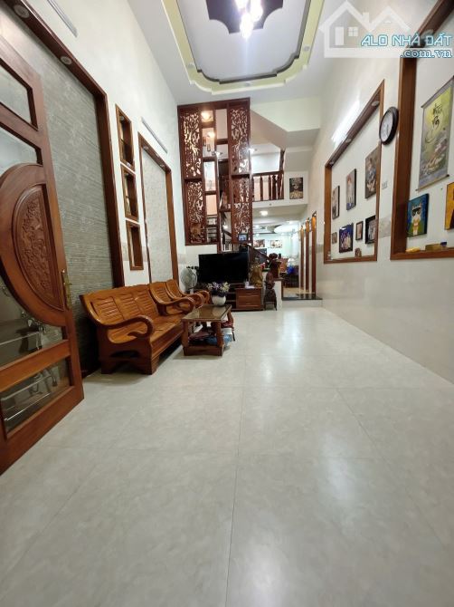 ⛔Bán nhà Kinh Doanh, Gần Chợ Hoa Lư, VIEW SÔNG, đường 15m, 80m2 (4 x 20m), 3 tầng❗6,x Tỷ