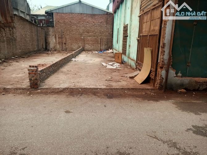 CẦN BÁN GẤP LÔ ĐẤT 52,9m² SIÊU ĐẸP - HƯƠNG MẠC, TỪ SƠN – GIÁ CHỈ NHỈNH 2 TỶ - Ô TÔ ĐỖ