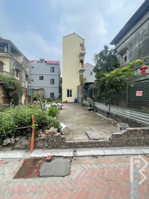 BÁN ĐẤT - Đông Hội, Đông Anh - Lô góc, Đường thông 50m2 giá hơn 4Tỷ