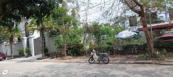 Bán lô đất mặt Lê Đức Thọ nhìn dẫy Biệt Thự gần các khu cc Kinh bắc, tp BN. Giá 7,2 tỷ
