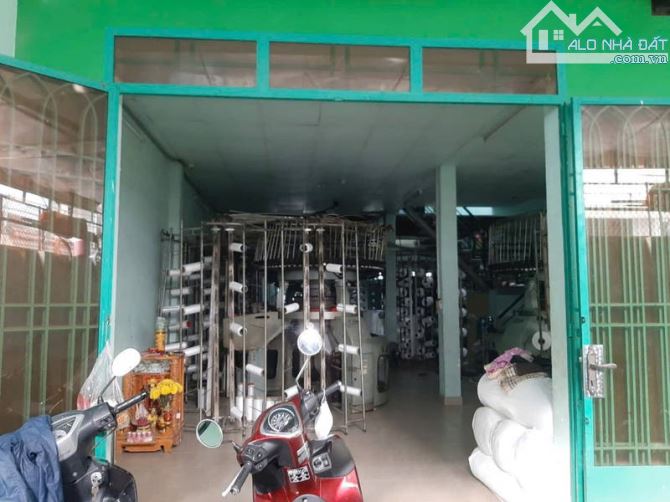 NHÀ XƯỞNG 2 MẶT TIỀN HẺM XE TẢI 6 MÉT - TƯƠNG LAI MẶT TIỀN ĐƯỜNG LỚN LỘ GIỚI ÍT ĐƯỢC ĐỀN B