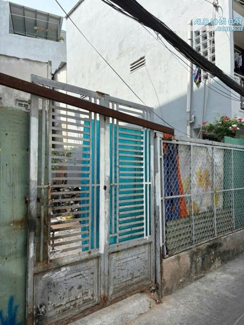 Bán đất 50m ra đường Khánh Hội trong KDC hiện hữu giá 6.8 tỷ