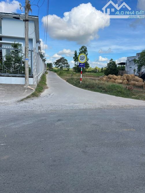 260 triệu có ngay lô đất đường ôtô, gần HL07 tân Thành, Gò Công Đông, Tiền Giang.