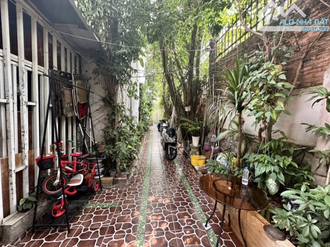 ✴️ Nhà 2Tầng P.Thạnh Xuân ,Quận 12.Dt:200m2,Ngang 6(NỞ HẬU 14M) Dài 24m.Chỉ 9.89tỷ🔥