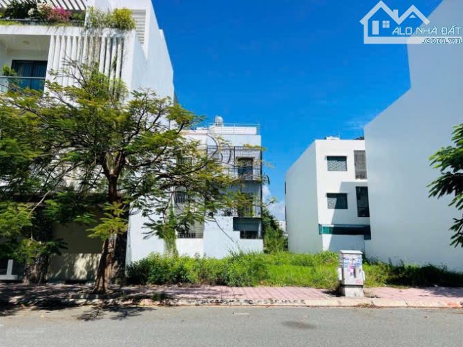 Đất sát cổng chính sân bay Long Thành – Mặt tiền đường vào nhà ga T1, dt 188m2 giá 1tỷ9