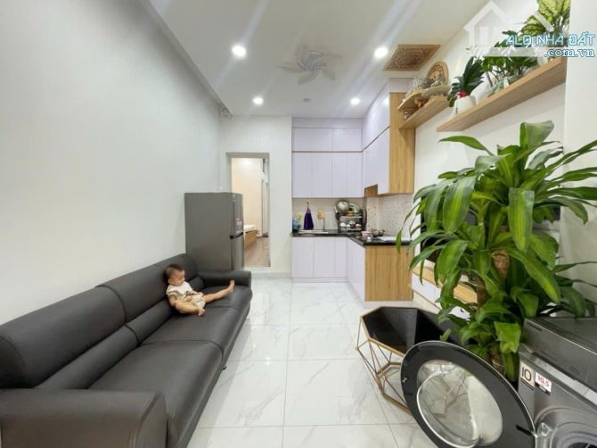 Siêu hiếm!!! Tập thể Phan Văn Trường Tầng 1 Tiện ích bạt ngàn