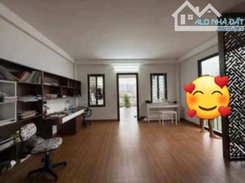 Nhà siêu đẹp phố Trần Cung DT 47/65T2m2 x 7 tầng, tháng máy  mt 4.6 m -Giá 21 tỷ
