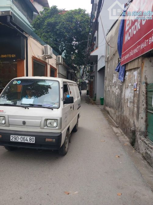 Hàng xóm Linh Đàm,ô tô ngủ trong nhà 45m,sổ nở hậu 9,86 tỷ có th/lượng