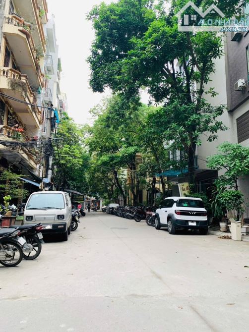 BÁN NHÀ RIÊNG PHỐ XÃ ĐÀN - LÔ GÓC - 4 Ô TRÁNH - VỈA HÈ - KINH DOANH - 200M2 CHỈ 57 TỶ