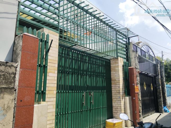 Đông Hưng Thuận Quận 12 gần Chợ Cầu - Cấp 4 129m2 5x26 - HXH hẻm thông - Chỉ 5,6 tỷ