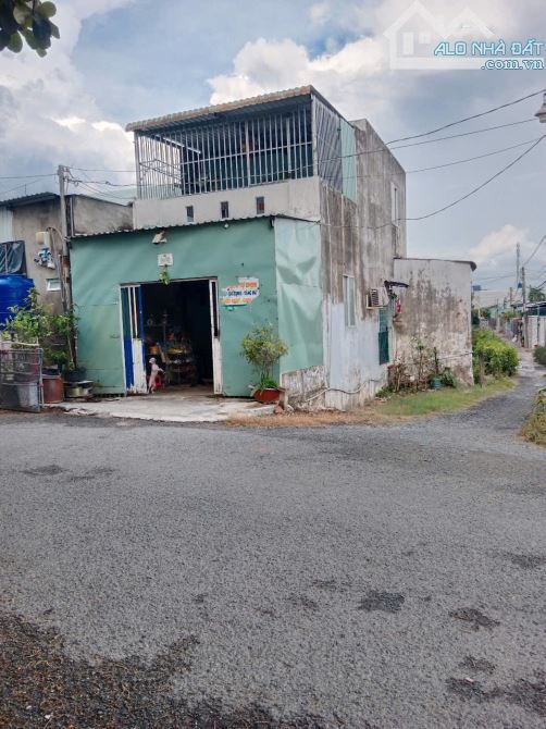 Bán nhà Mt đường Huỳnh Ngọc Hay, P5 TP Tân An, Long An