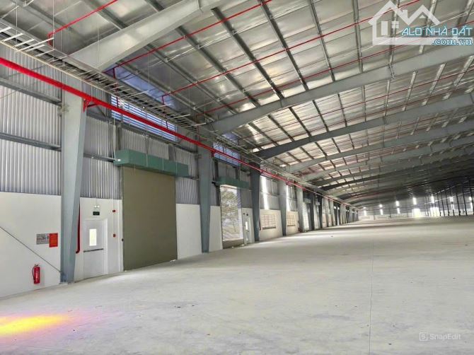 Bán nhà xưởng gần 5000m2 mặt tiền đường lớn, Quảng Tiến, Trảng Bom, giá 46 tỷ.