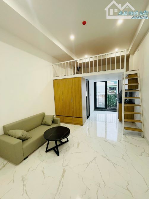 Cho Thuê CCMN 105 Bạch Mai Hai Bà Trưng 25m2 Studio Gác Xép Ban Công Cửa Sổ Giặt Riêng TM