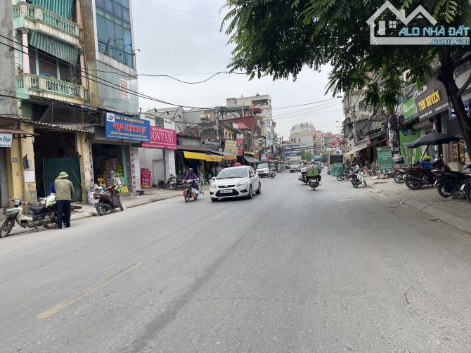 Bán nhà Lai Xá gần ga Nhổn 5 tầng lô góc ô tô đỗ cửa giá chỉ hơn 5 tỷ