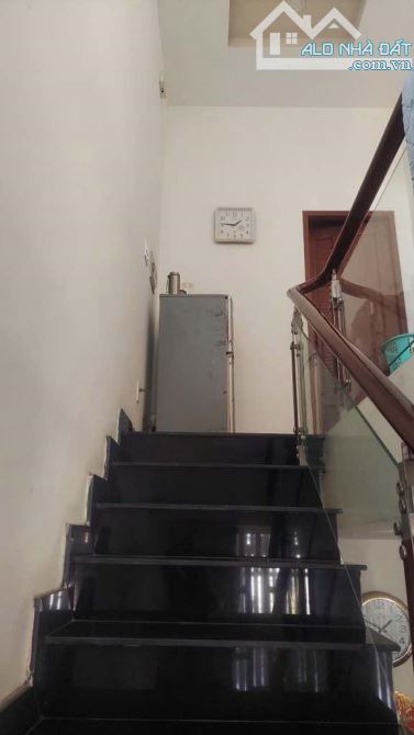 bán nhà trục Đặng Văn Bi HXH nhà mới xây nhỉnh 5 đồng