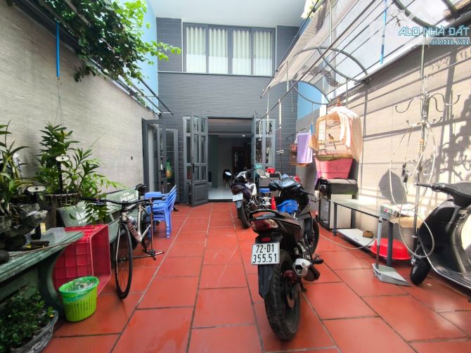 Bán nhà 2 tầng ngang 10 dt 120m2 ngay Trung Chánh hóc môn 3pn giá 5tỷ. - 10