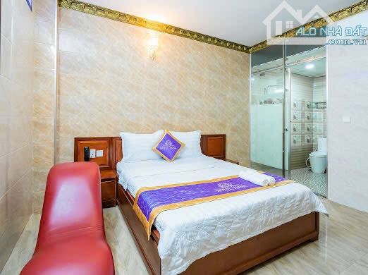 Bán Khách Sạn khu Cityland Gò Vấp, 9 x 21m hầm 6 tầng 26 phòng Giá 36 tỷ - 10