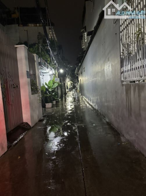 Nhà đẹp Phạm Văn Bạch, P15 Tân Bình. DT 52m2. 3 tầng BTCT. Ngang A4 nở hậu. Giá 5.15 tỷ TL - 10