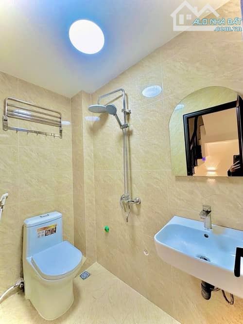 TRƯƠNG ĐỊNH NHÀ ĐẸP HAI THOÁNG, MẶT TIỀN RỘNG - 11